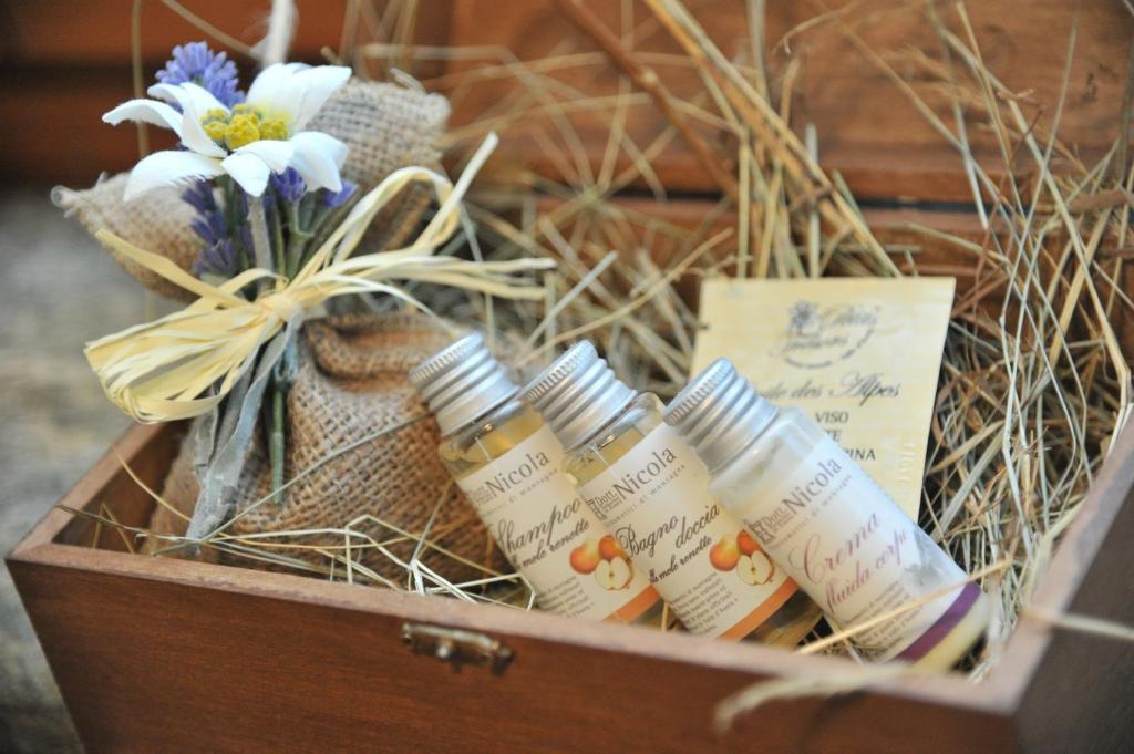 Affittacamere De Charme Jour Et Nuit Torgnon Room photo