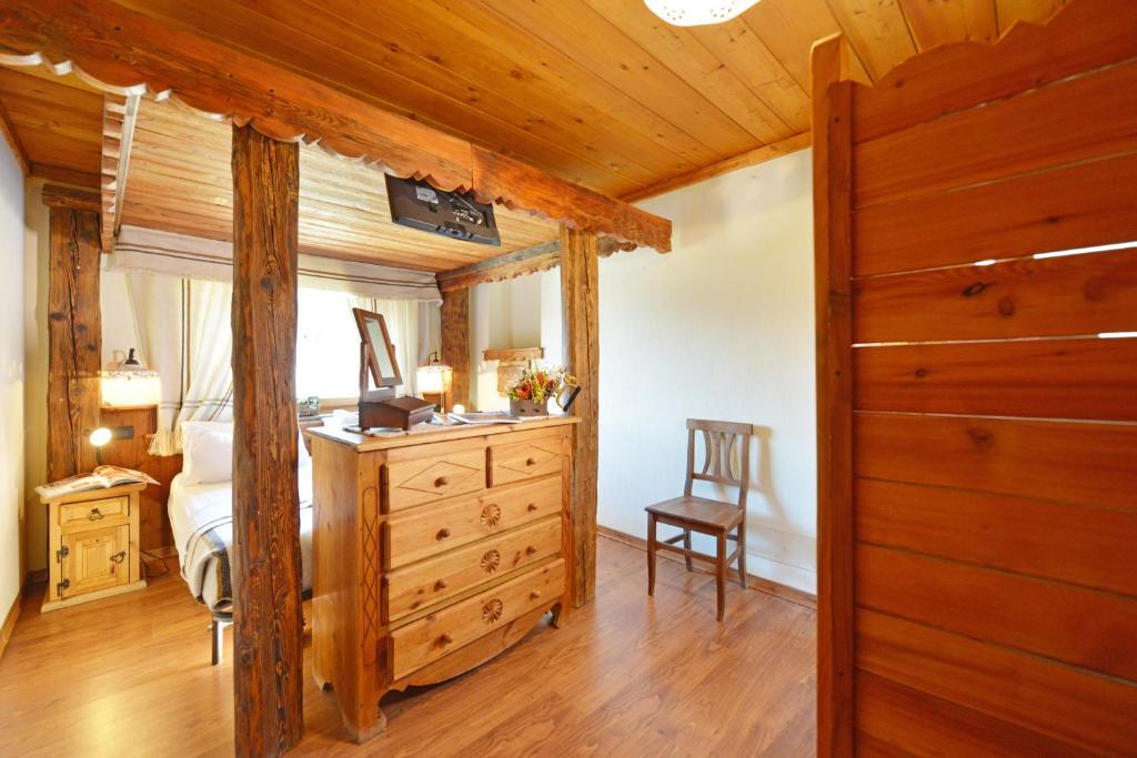 Affittacamere De Charme Jour Et Nuit Torgnon Room photo